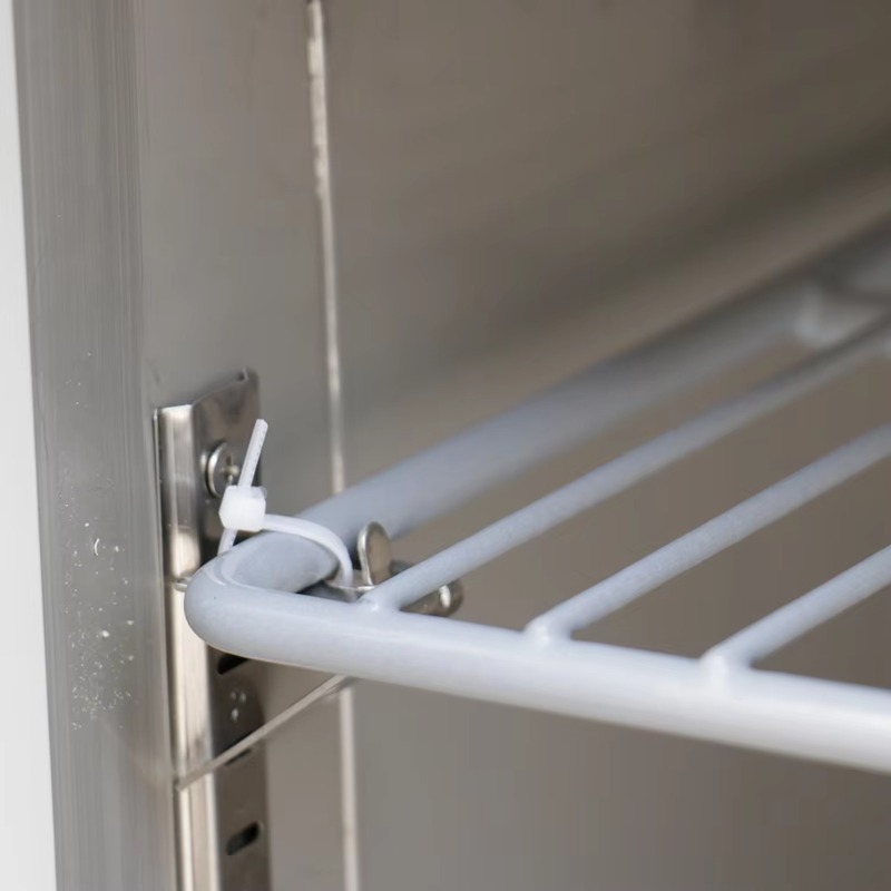 معدات تبريد تجارية للمطاعم وال - مراجعة Commercial Kitchen Refrigerator وسعره